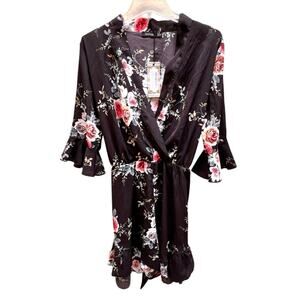 NEW Womens Black Floral Romper Size 10 Bohoo Playsuit NWT